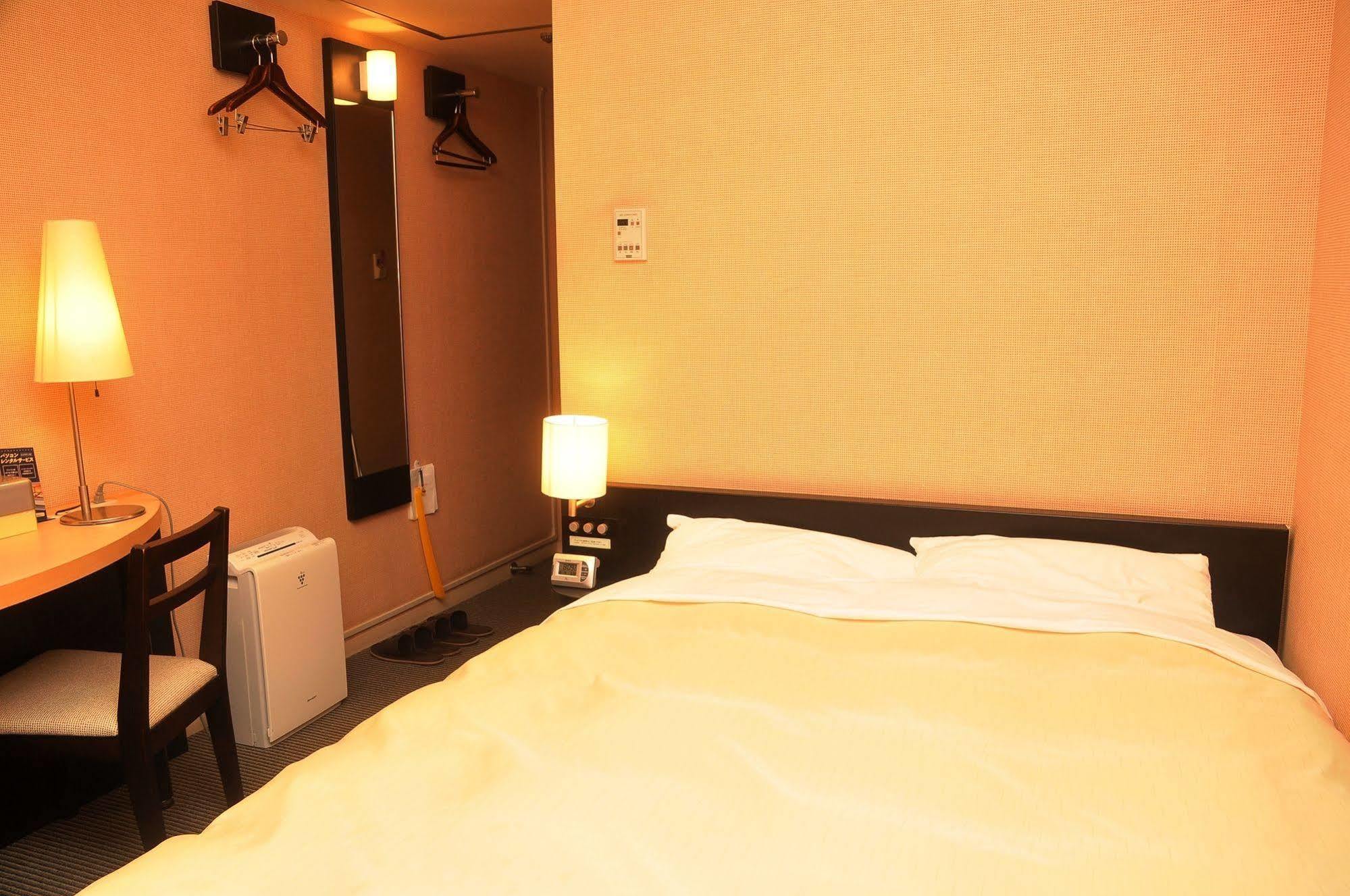 Hotel Crown Hills קושירו מראה חיצוני תמונה
