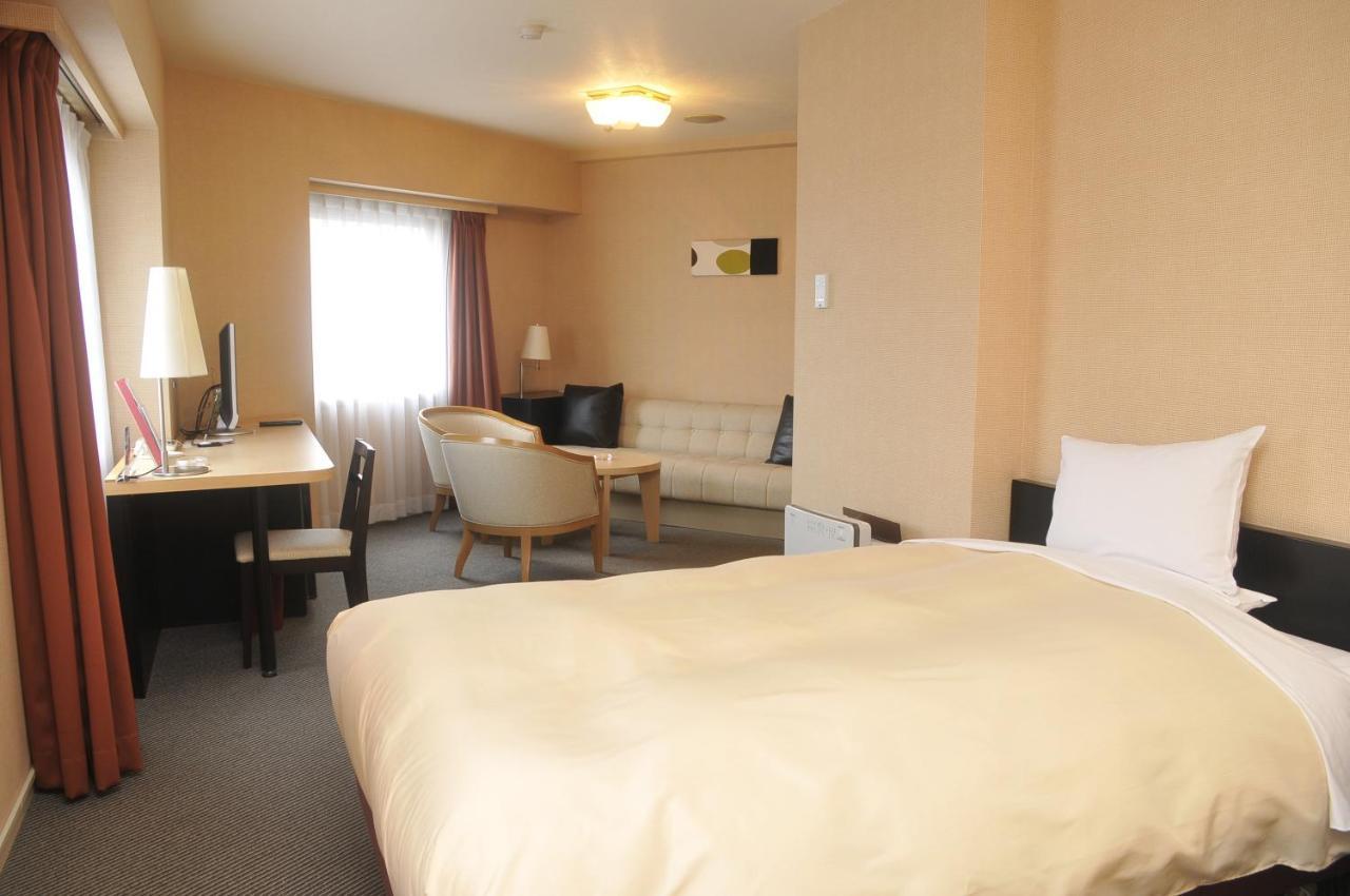 Hotel Crown Hills קושירו מראה חיצוני תמונה